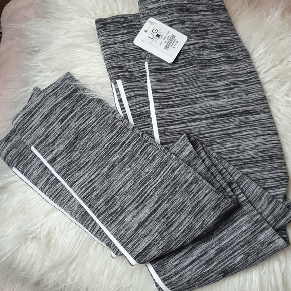 6 for $30‼or 3 for $19‼ leggings new with tag - Picture 1 of 2